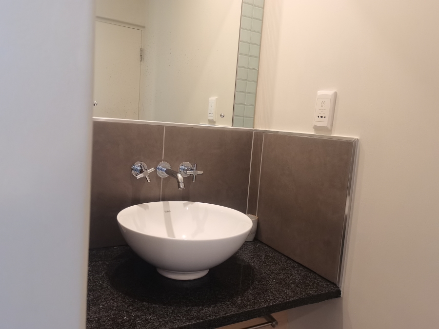 To Let 2 Bedroom Property for Rent in Morningside Gauteng