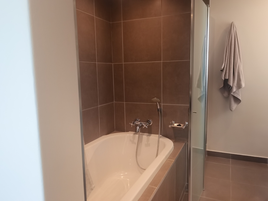 To Let 2 Bedroom Property for Rent in Morningside Gauteng