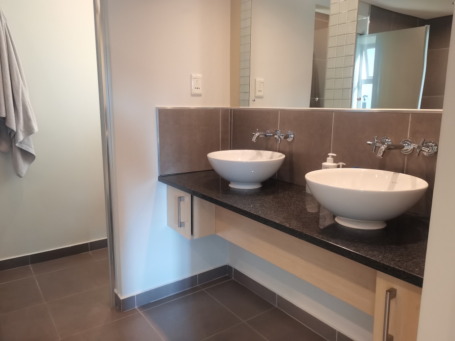 To Let 2 Bedroom Property for Rent in Morningside Gauteng