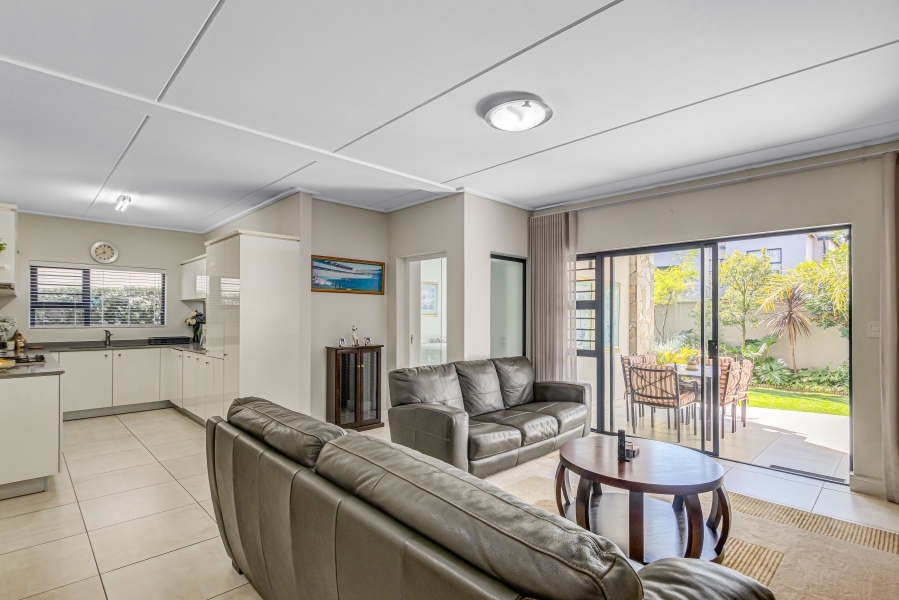 3 Bedroom Property for Sale in Waterfall Gauteng