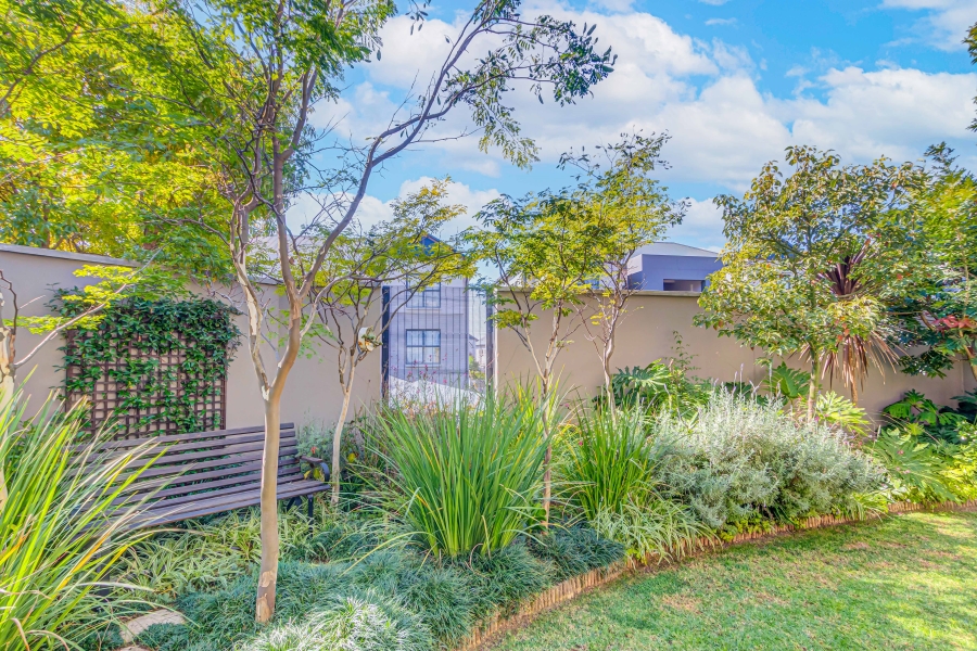 3 Bedroom Property for Sale in Waterfall Gauteng