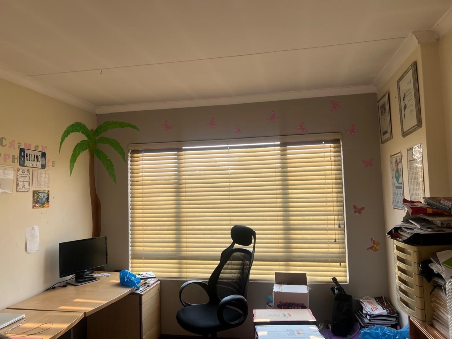 To Let 3 Bedroom Property for Rent in Craigavon Gauteng