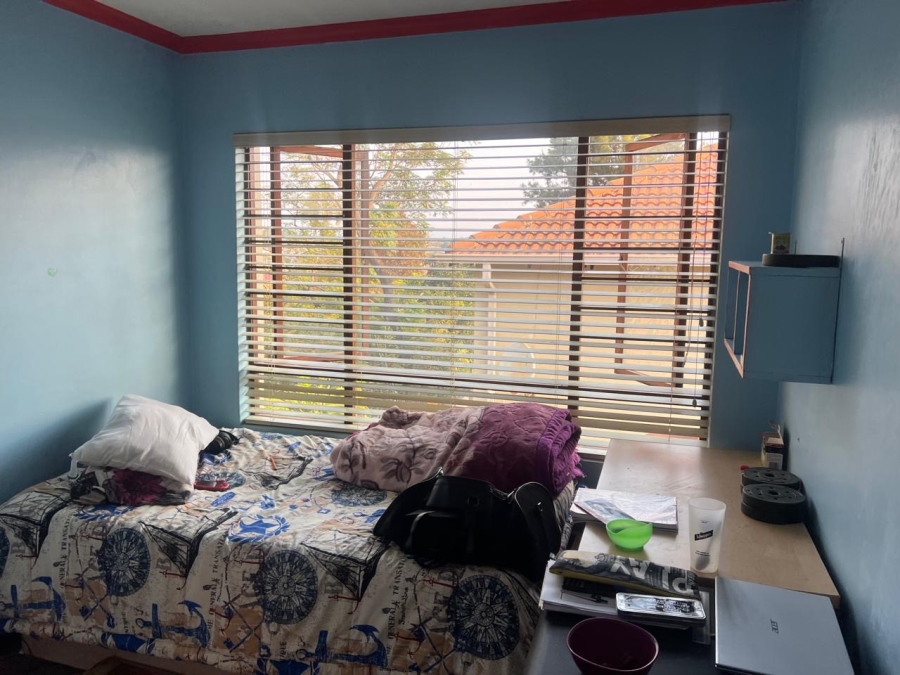To Let 3 Bedroom Property for Rent in Craigavon Gauteng
