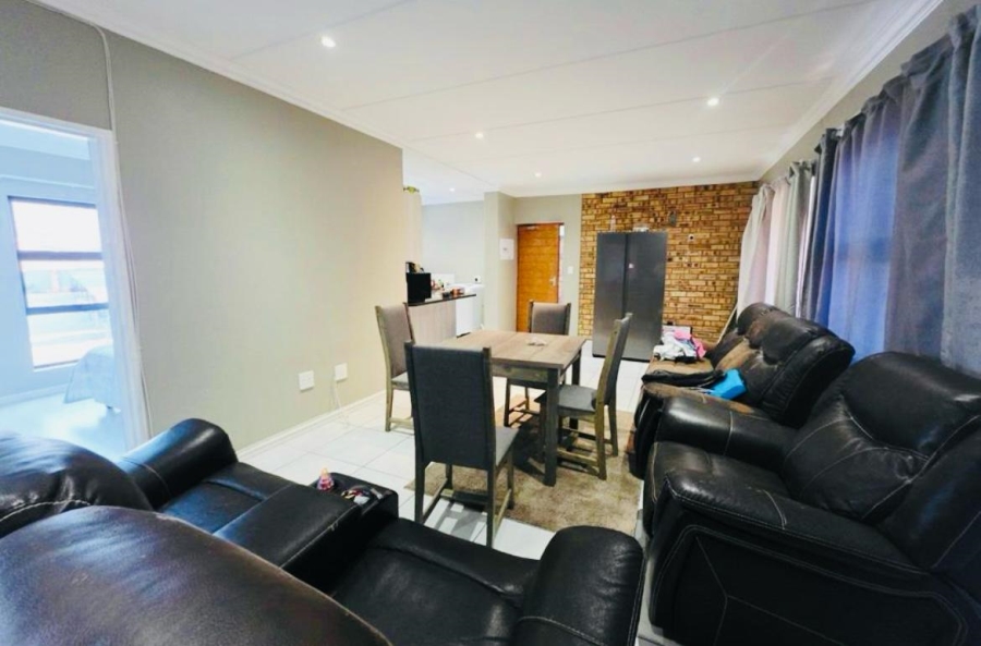 3 Bedroom Property for Sale in Homes Haven Gauteng