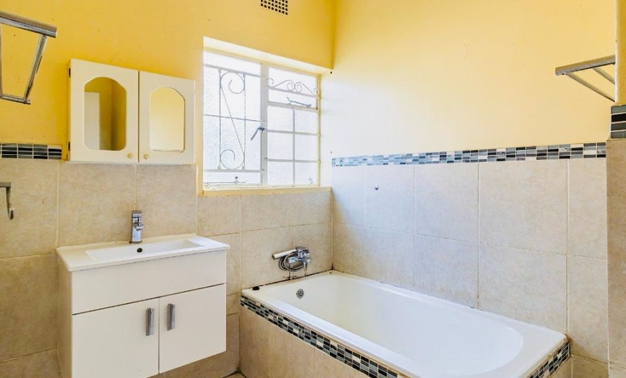 3 Bedroom Property for Sale in Quellerie Park Gauteng