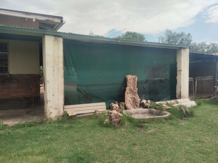 4 Bedroom Property for Sale in Mountain View Gauteng