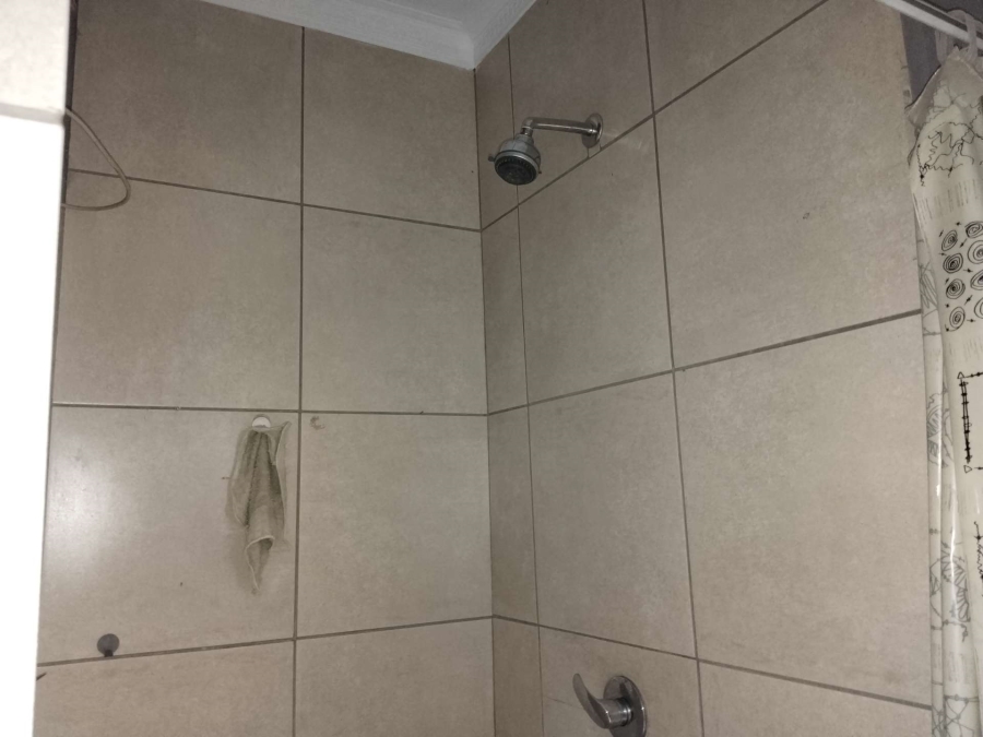 4 Bedroom Property for Sale in Mountain View Gauteng