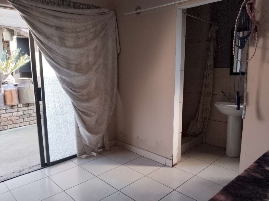 4 Bedroom Property for Sale in Mountain View Gauteng