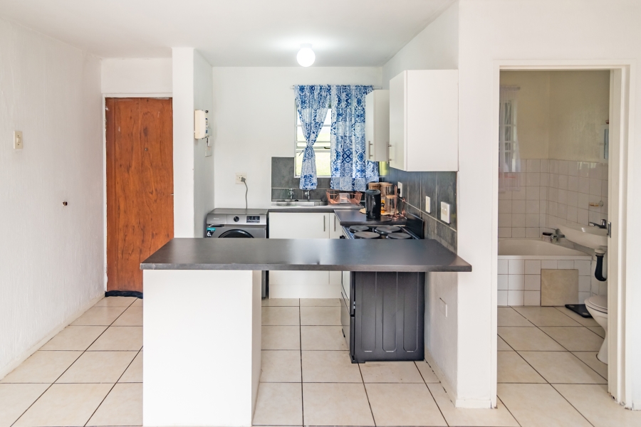 1 Bedroom Property for Sale in Lyndhurst Gauteng