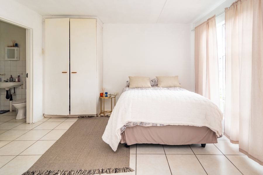 1 Bedroom Property for Sale in Lyndhurst Gauteng