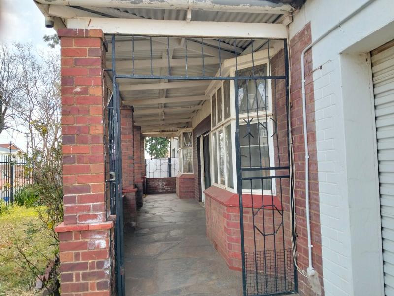 4 Bedroom Property for Sale in Townsview Gauteng