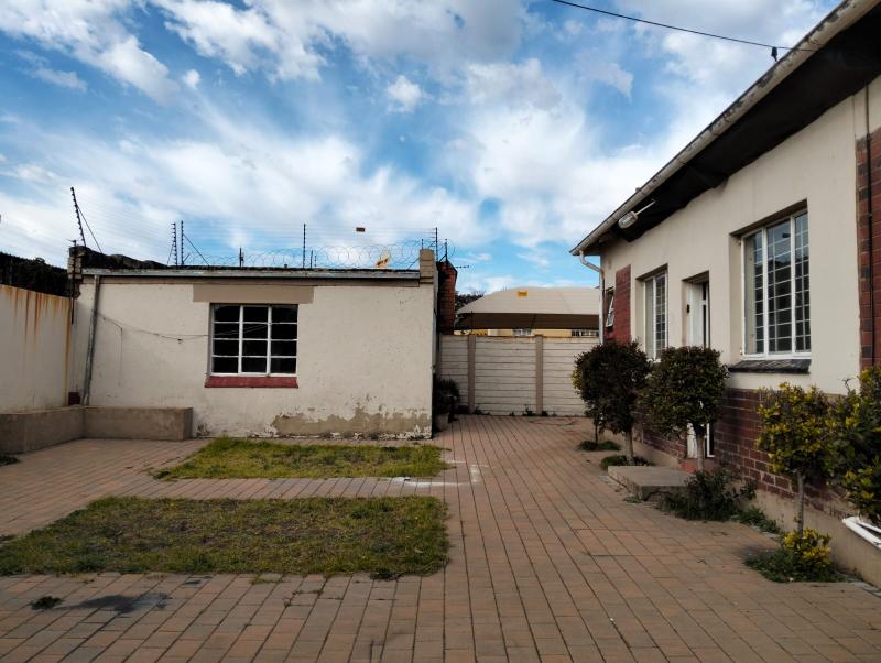 4 Bedroom Property for Sale in Townsview Gauteng