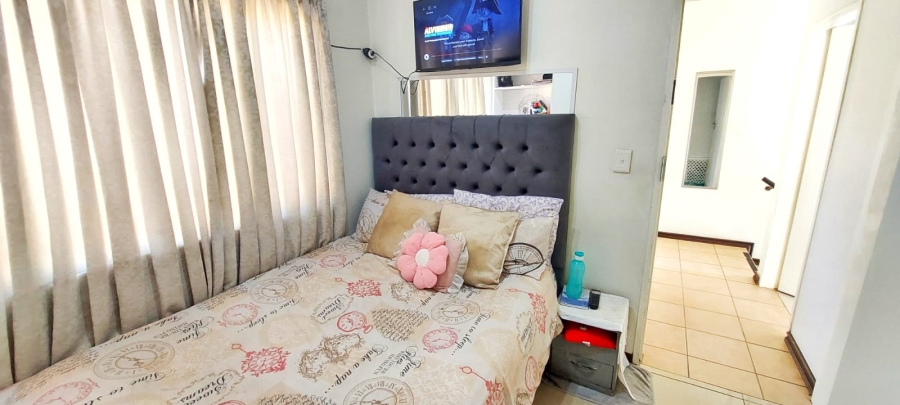 2 Bedroom Property for Sale in Carlswald Gauteng