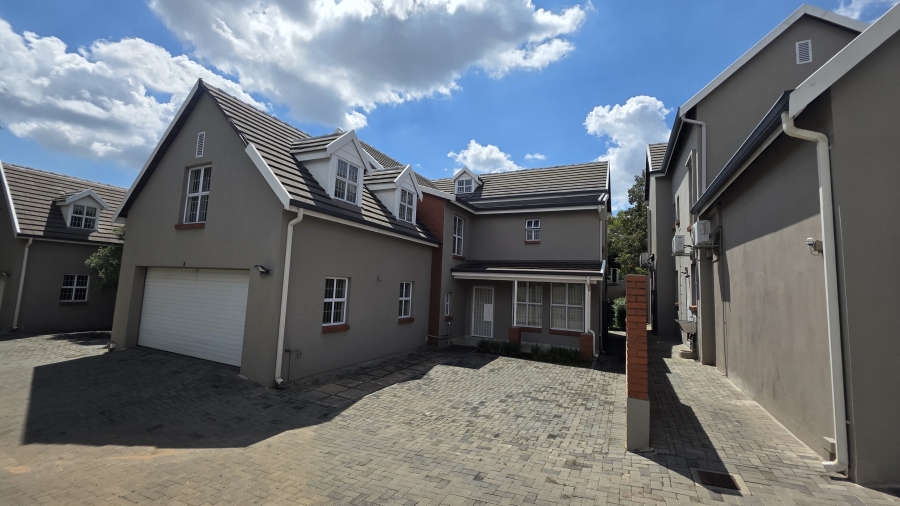 4 Bedroom Property for Sale in Lynnwood Gauteng