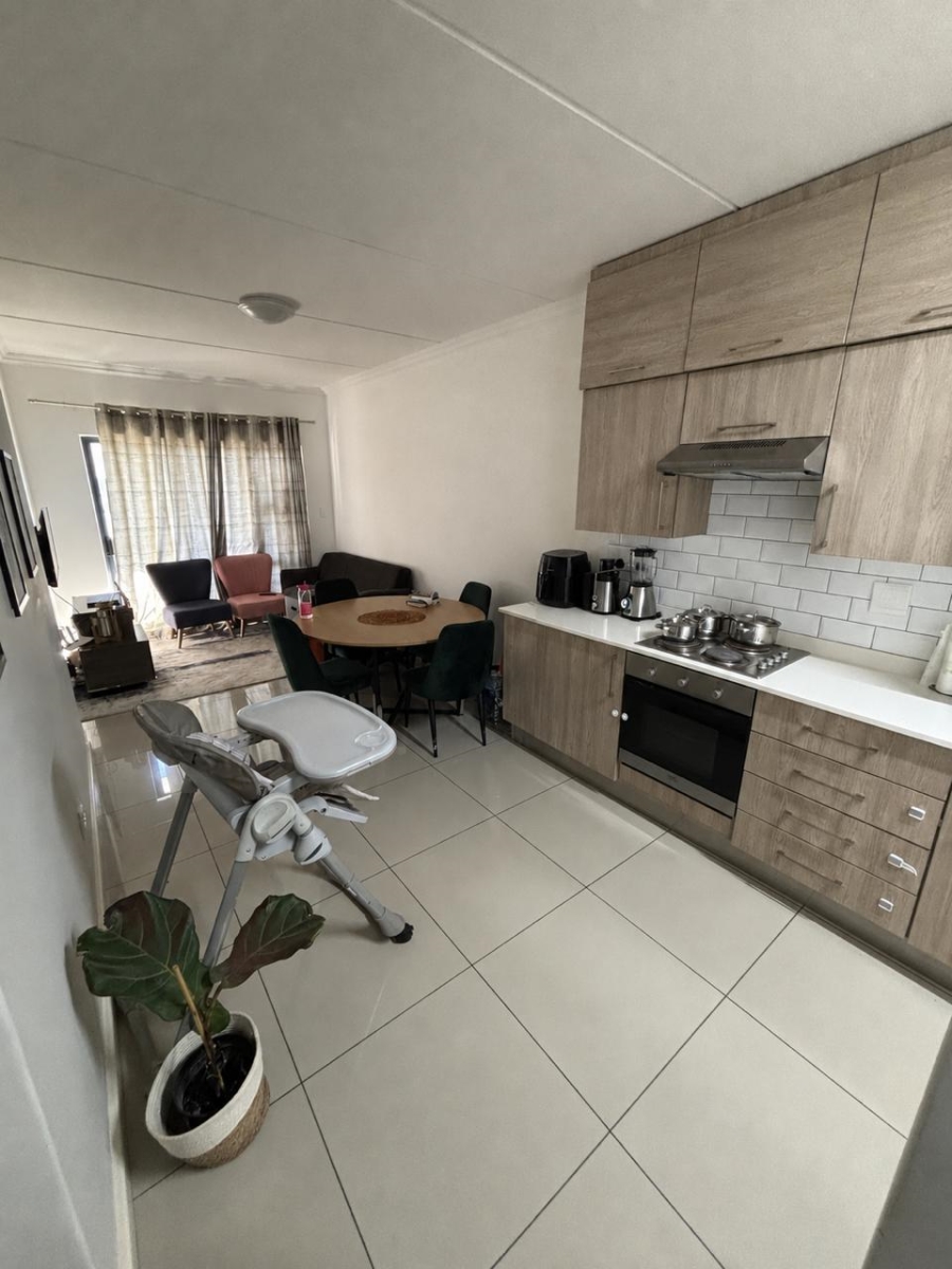 2 Bedroom Property for Sale in Halfway Gardens Gauteng