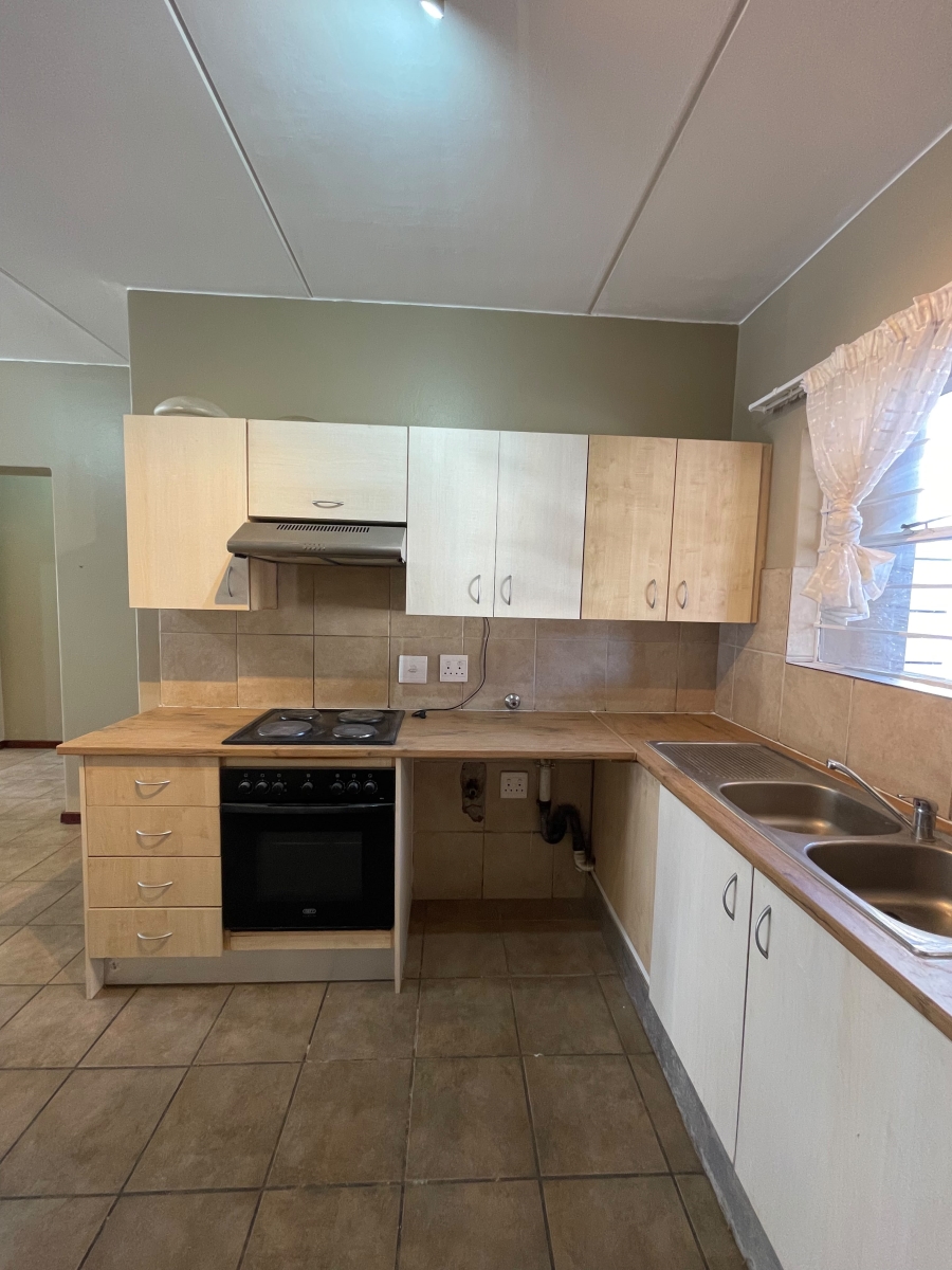 To Let 2 Bedroom Property for Rent in Northgate Gauteng
