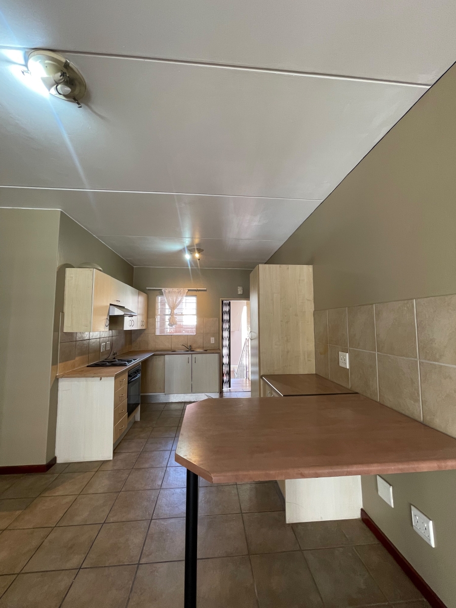To Let 2 Bedroom Property for Rent in Northgate Gauteng