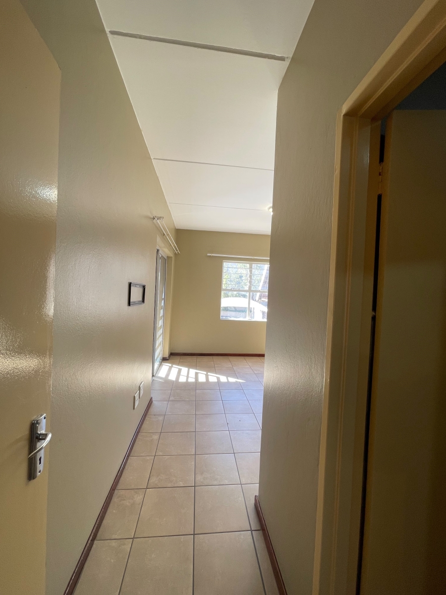 To Let 2 Bedroom Property for Rent in Northgate Gauteng