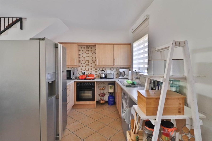 2 Bedroom Property for Sale in Noordwyk Gauteng