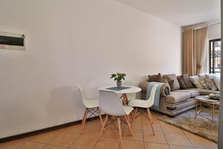 2 Bedroom Property for Sale in Noordwyk Gauteng