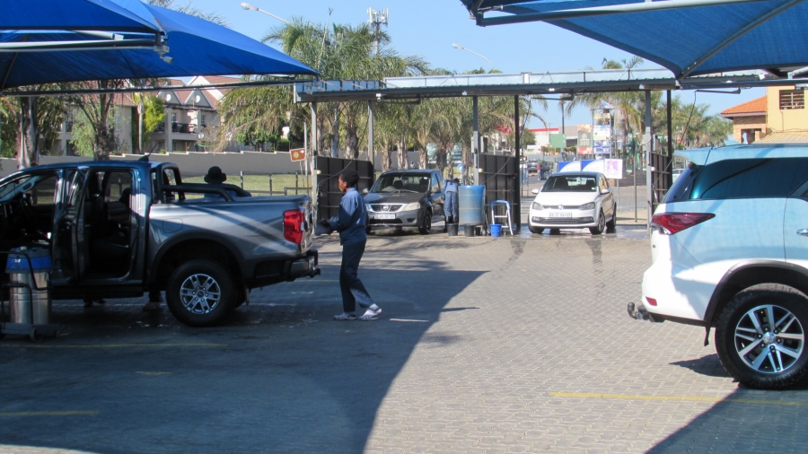 Commercial Property for Sale in Edenvale Central Gauteng