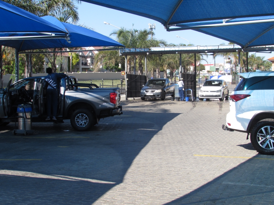 Commercial Property for Sale in Edenvale Central Gauteng