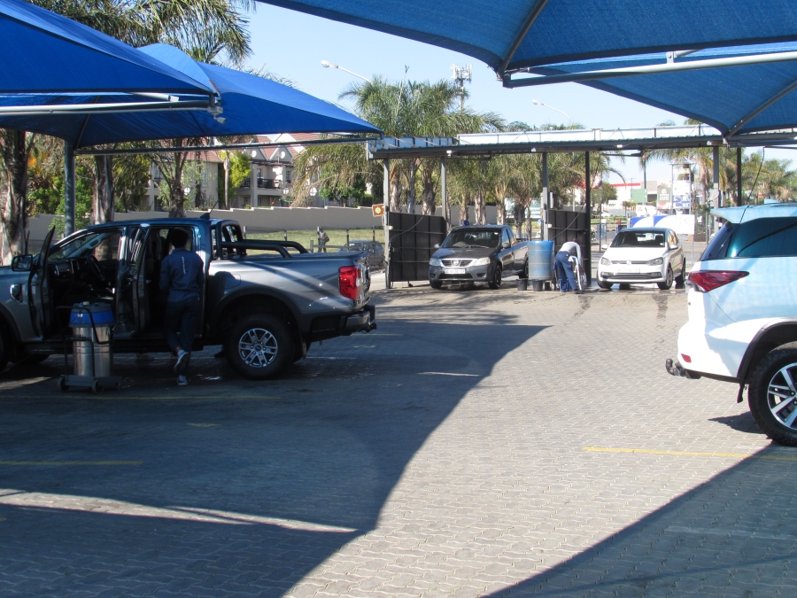 Commercial Property for Sale in Edenvale Central Gauteng