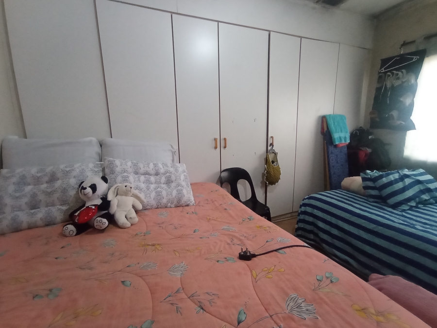 5 Bedroom Property for Sale in Brixton Gauteng