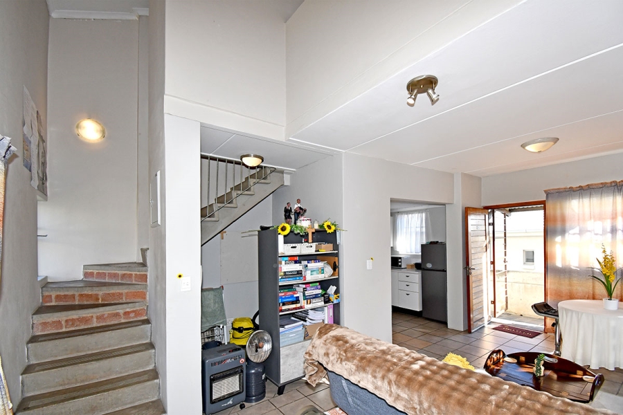 1 Bedroom Property for Sale in Houghton Estate Gauteng