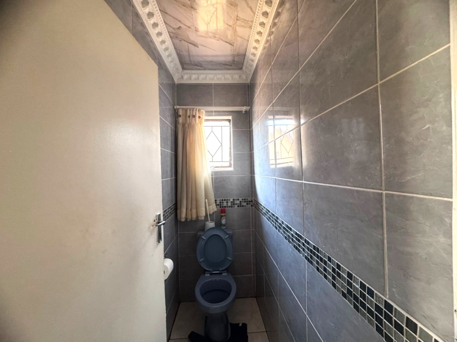3 Bedroom Property for Sale in Vosloorus Ext 5 Gauteng