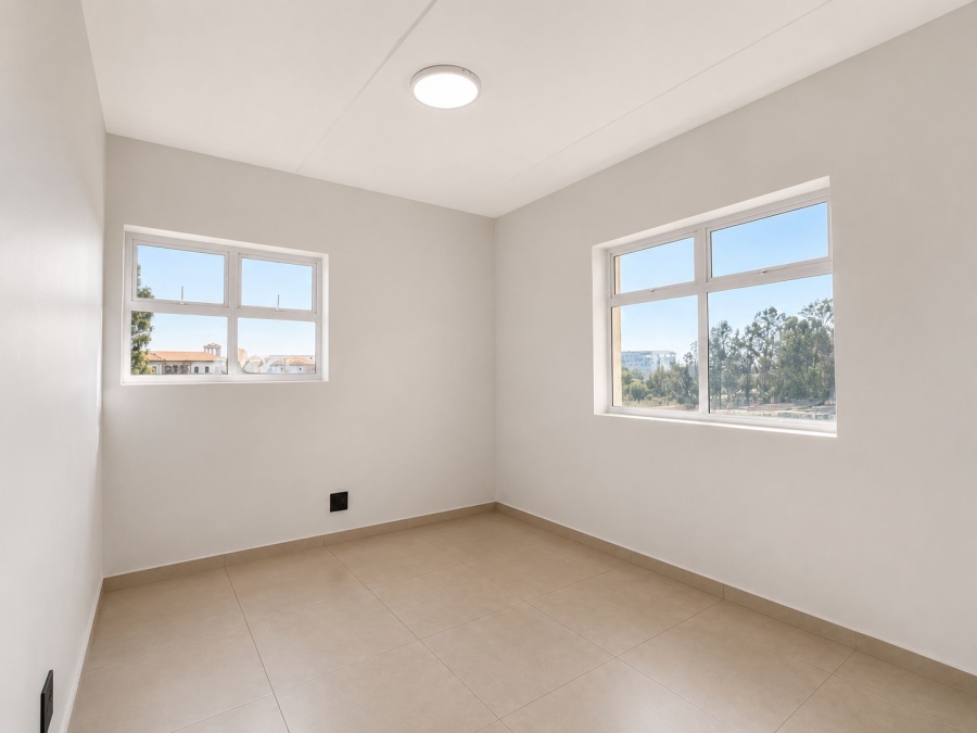 To Let 2 Bedroom Property for Rent in Fourways Gauteng