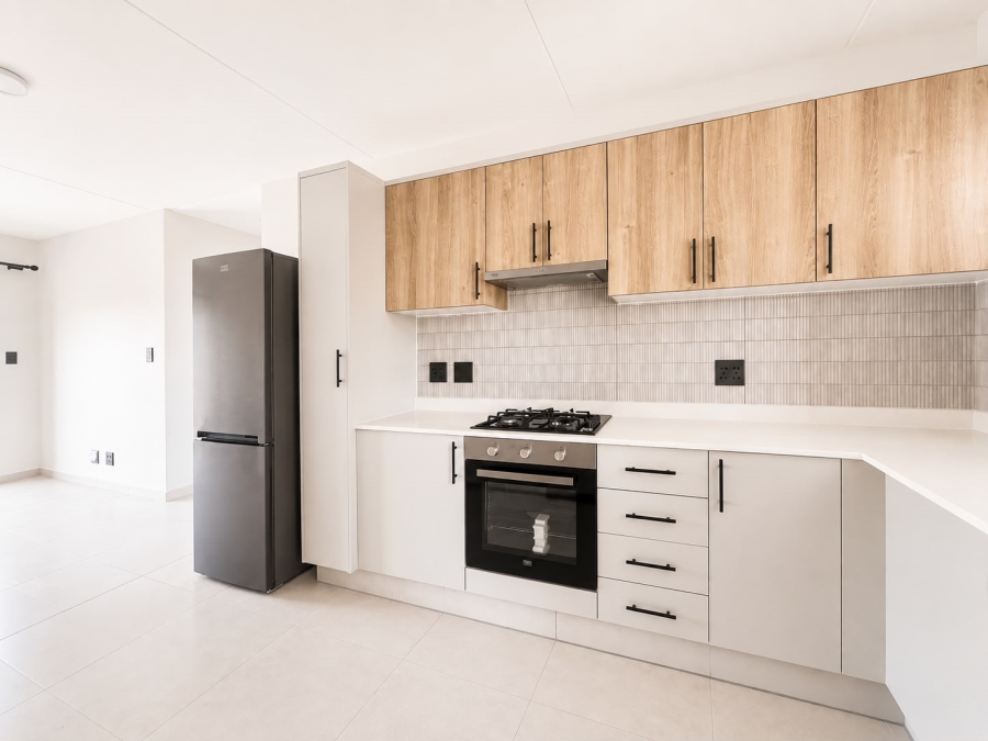 To Let 2 Bedroom Property for Rent in Fourways Gauteng