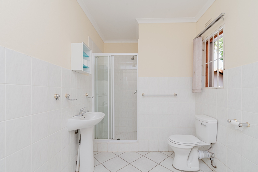 3 Bedroom Property for Sale in Northwold Gauteng