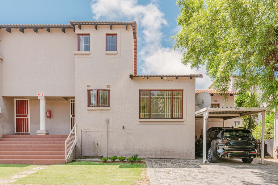 3 Bedroom Property for Sale in Northwold Gauteng