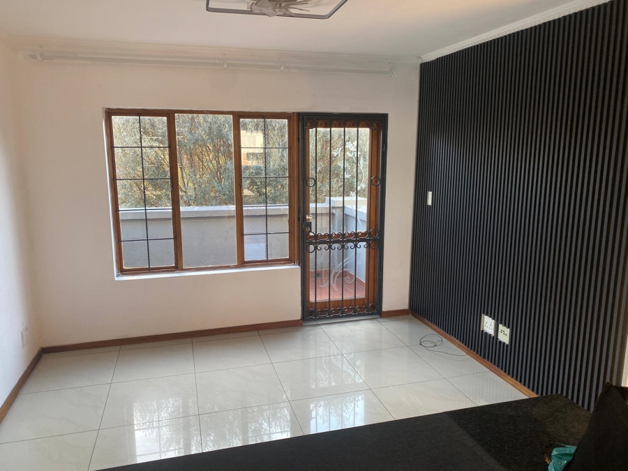 To Let 1 Bedroom Property for Rent in Rivonia Gauteng