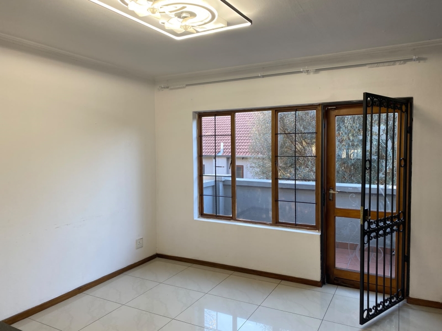 To Let 1 Bedroom Property for Rent in Rivonia Gauteng