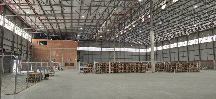 To Let Commercial Property for Rent in North Riding Gauteng