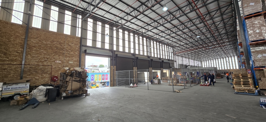 To Let Commercial Property for Rent in North Riding Gauteng