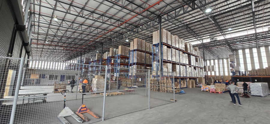 To Let Commercial Property for Rent in North Riding Gauteng