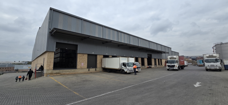To Let Commercial Property for Rent in North Riding Gauteng