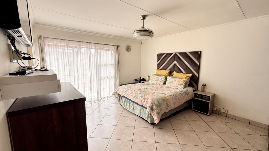 4 Bedroom Property for Sale in Terenure Gauteng