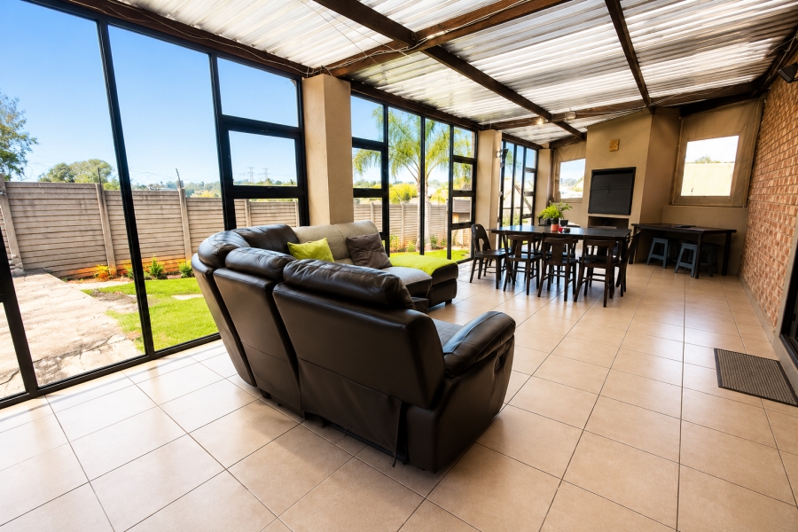 4 Bedroom Property for Sale in Terenure Gauteng