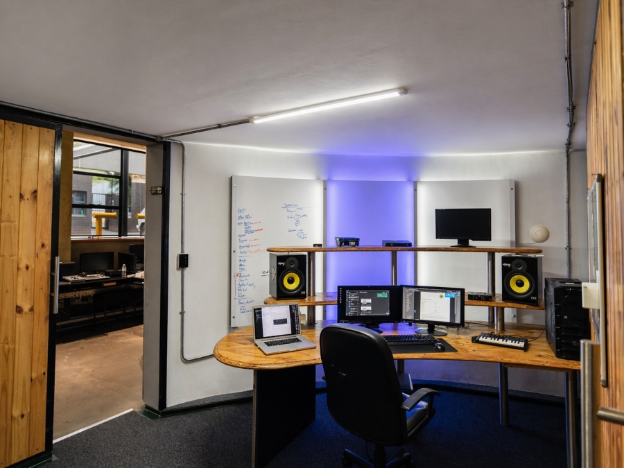 To Let Commercial Property for Rent in Braamfontein Werf Gauteng