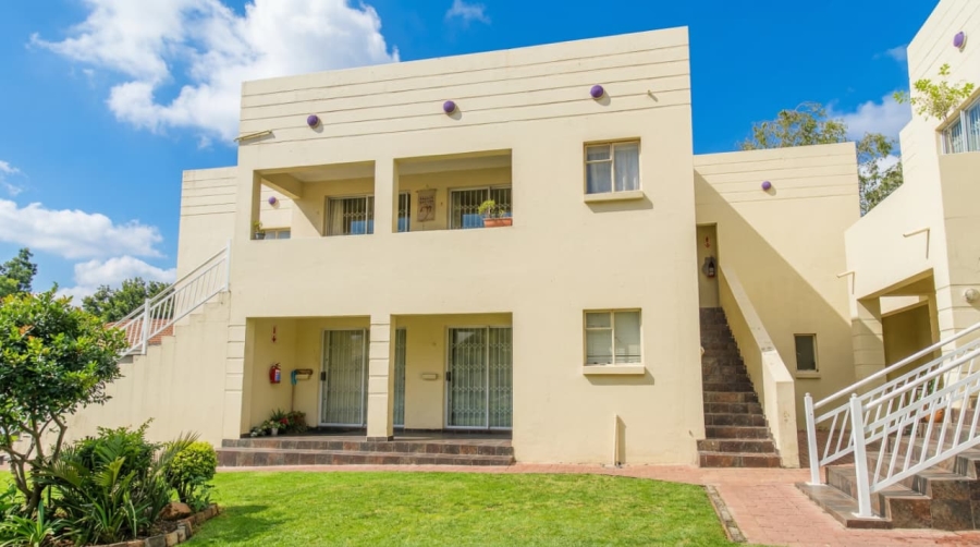 To Let 1 Bedroom Property for Rent in Lambton Gauteng