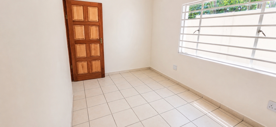 To Let 1 Bedroom Property for Rent in Lambton Gauteng
