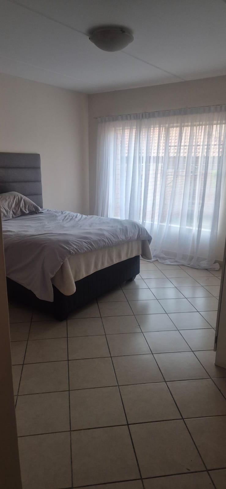 To Let 2 Bedroom Property for Rent in Hazeldean Gauteng