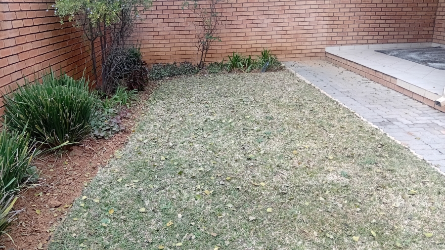 To Let 2 Bedroom Property for Rent in Hazeldean Gauteng