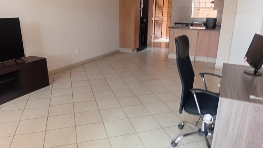 To Let 2 Bedroom Property for Rent in Hazeldean Gauteng