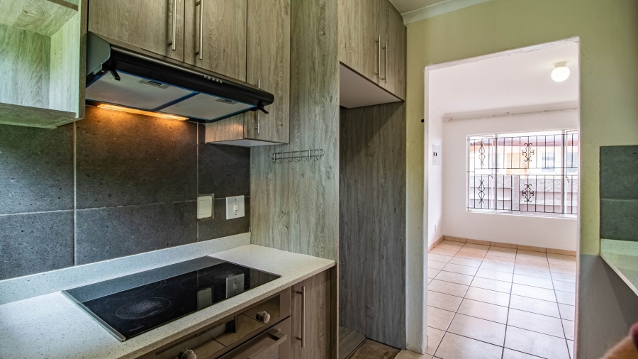 To Let 2 Bedroom Property for Rent in Lombardy West Gauteng