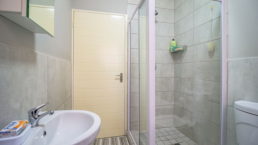 3 Bedroom Property for Sale in Brentwood Gauteng